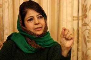 ਕਸ਼ਮੀਰ ‘ਚ ਚੀਨ ਨੇ ਵੀ ਹੱਥ ਪਾਇਆ : ਮਹਿਬੂਬਾ