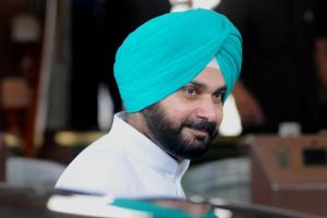 ਅੰਮ੍ਰਿਤਸਰ ਨੂੰ ਸਮਾਰਟ ਸਿਟੀ ਬਣਾਉਣ ‘ਚ ਅੜਿੱਕਾ ਬਣ ਖ਼ੁਦ ਨਵਜੋਤ ਸਿੱਧੂ