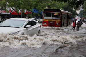 ਮੁੰਬਈ ‘ਚ ਜ਼ੋਰਦਾਰ ਮੀਂਹ