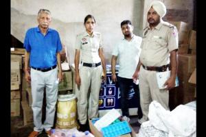 ਦੁਕਾਨ ‘ਚੋਂ ਲੱਖਾਂ ਦੇ ਗਹਿਣੇ ਅਤੇ ਨਗਦੀ ਚੋਰੀ