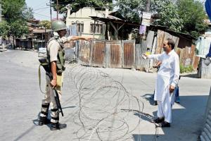 ਫੌਜ ਦੀ ਟੁਕੜੀ ‘ਤੇ ਅੱਤਵਾਦੀ ਹਮਲਾ, ਮੇਜ਼ਰ ਅਤੇ ਜਵਾਨ ਸ਼ਹੀਦ