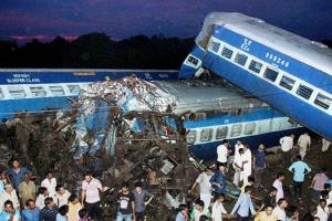 ਰੇਲ ਹਾਦਸੇ ਮਗਰੋਂ ਕਾਰਵਾਈ 