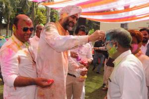 ਬਠਿੰਡਾ ਪੁਲਿਸ ਦੀ ਸਖਤੀ ਦੇ ਬਾਵਜੂਦ ਹੋਲੀ ਮੌਕੇ ਹੁੱਲੜਬਾਜੀ