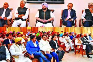 ਬਾਜਵਾ ਤੇ ਦੂਲੋਂ ਨੇ ਗੁੰਡਾ ਟੈਕਸ ‘ਤੇ ਆਪਣੀ ਹੀ ਸਰਕਾਰ ਨੂੰ ਘੇਰਿਆ