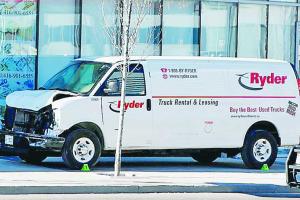 ਟੋਰਾਂਟੋ ‘ਚ ਵੈਨ ਨੇ ਰਾਹਗੀਰਾਂ ਨੂੰ ਦਰੜਿਆ, 10 ਮੌਤਾਂ, 24 ਜ਼ਖ਼ਮੀ