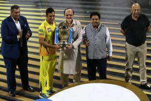 ਖ਼ਿਤਾਬ ਜਿੱਤ ਕੇ ਧੋਨੀ ਬੋਲੇ, ਉਮਰ ਨਹੀਂ ਫਿਟਨੈੱਸ ਦੇਖੋ