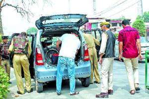 ਸ੍ਰੀਨਗਰ ‘ਚ ਜਨਜੀਵਨ ਪ੍ਰਭਾਵਿਤ