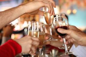 ਖੇਡ ਸਟੇਡੀਅਮਾਂ ‘ਚ ਖੜਕਣੀਆਂ ਬੋਤਲਾਂ, ਛਲਕਣਗੇ ਪੈੱਗ