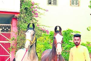 ਘੋੜੀਆਂ ਦਾ ਸ਼ੌਕੀਨ- ਪ੍ਰਗਟ ਸਿੰਘ ਲੁਹਾਮ