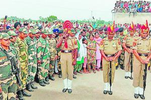 ਨਕਸਲੀ ਹਮਲੇ ‘ਚ ਸ਼ਹੀਦ ਹੋਏ ਜਵਾਨ ਦਾ ਫੌਜੀ ਸਨਮਾਨ ਨਾਲ ਅੰਤਿਮ ਸਸਕਾਰ