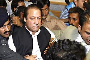 ਦੋਸ਼ੀ ਨਵਾਜ ਬਣੇ ਨਾਇਕ