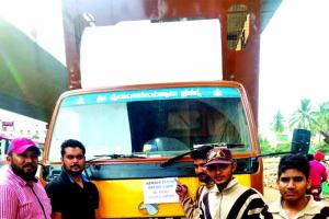 ਇਨਸਾਨੀਅਤ : ਕੇਰਲ ਦੇ ਹੜ੍ਹ ਪੀੜਤਾਂ ਦੀ ਮੱਦਦ ਲਈ ਅੱਗੇ ਆਇਆ ਡੇਰਾ ਸੱਚਾ ਸੌਦਾ