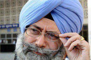 ਵਕੀਲ ਹੋਣ ਦੇ ਬਾਵਜ਼ੂਦ ਗੈਰਕਾਨੂੰਨੀ ਗਤੀਵਿਧੀ ਕਰ ਰਹੇ ਹਨ ਫੂਲਕਾ, ਰੱਦ ਹੋਵੇ ਲਾਇਸੈਂਸ