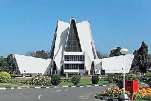 ਆਖਰ ‘ਵਰਸਿਟੀ ਪ੍ਰਸ਼ਾਸਨ ਨੇ ਤਿੰਨ ਮੈਂਬਰੀ ਜਾਂਚ ਕਮੇਟੀ ਕੀਤੀ ਨਿਯੁਕਤ