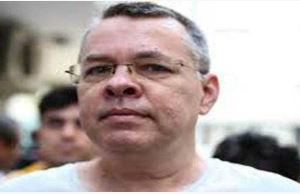 ਤੁਰਕੀ ਤੋਂ ਰਿਹਾਅ ਹੋਏ ਅਮਰੀਕਾ ਪਾਦਰੀ ਬਰੂਸਨ ਨੇ ਕੀਤੀ ਟਰੰਪ ਨਾਲ ਮੁਲਾਕਾਤ