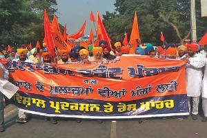 ਮੁਲਾਜ਼ਮ ਫਰੰਟ ਵੱਲੋਂ ਪਾਵਰਕੌਮ ਦੇ ਮੁੱਖ ਦਫ਼ਤਰ ਅੱਗੇ ਵਿਸ਼ਾਲ ਰੋਸ ਪ੍ਰਦਰਸ਼ਨ