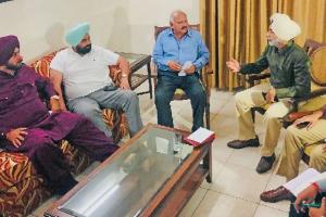 ਰੇਲ ਹਾਦਸੇ ਦੇ ਪੀੜਤਾਂ ਦੇ ਇਲਾਜ ਤੇ ਮੁੜ ਵਸੇਬਾ ਦੀ ਯੋਜਨਾਬੰਦੀ ਲਈ ਕੈਬਨਿਟ ਮੰਤਰੀਆਂ ਵੱਲੋਂ ਮੀਟਿੰਗ