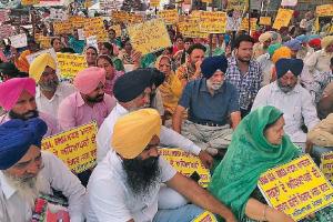 ਮੁੱਖ ਮੰਤਰੀ ਵੱਲੋਂ ਅਧਿਆਪਕਾਂ ਦੀ ਤਨਖਾਹ ਦੀ ਮੰਗ ਪ੍ਰਵਾਨ ਕਰਨ ਤੋਂ ਇਨਕਾਰੀ ਹੋਣਾ ਮੰਦਭਾਗਾ : ਸੁਰਜੀਤ ਰੱਖੜਾ