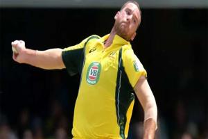 ਗੇਂਦਬਾਜ਼ੀ ਕਰਦਿਆਂ ਫੇਫੜਿਆਂ ਚੋਂ ਵਹਿੰਦਾ ਸੀ ਖੂਨ, ਲਿਆ ਸੰਨਿਆਸ