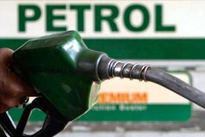 ਨਵੰਬਰ ‘ਚ ਪੈਟਰੋਲ ਤੇ ਡੀਜ਼ਲ ਪੰਜ ਰੁਪਏ ਘਟੇ