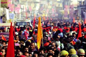 ਧਰਮ ਸੰਸਦ ਲਈ ਰਾਮਲੀਲ੍ਹਾ ਮੈਦਾਨ ‘ਚ ‘ਰਾਮ ਭਗਤਾਂ’ ਦਾ ਇਕੱਠ