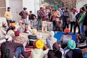 ਸਰਪੰਚੀ ਦੇ ਉਮੀਦਵਾਰਾਂ ਦੀ ਹੋਈ ‘ਲੋਕ ਕਚਹਿਰੀ’ ‘ਚ ਪੇਸ਼ੀ