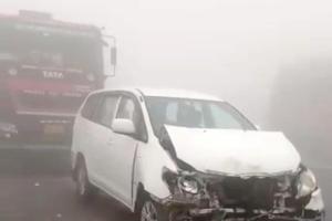 ਖੰਨਾ ਨੇੜੇ ਅੱਧੀ ਦਰਜਨ ਤੋਂ ਵੱਧ ਗੱਡੀਆਂ ਆਪਸ ‘ਚ ਭਿੜੀਆਂ