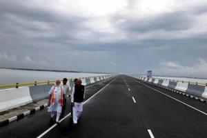 ਮੋਦੀ ਨੇ ਦੇਸ਼ ਦੀ ਸਭ ਤੋ ਵੱਡੇ ਰੇਲ-ਸੜਕ ਪੁਲ ਦਾ ਕੀਤਾ ਉਦਘਾਟਨ