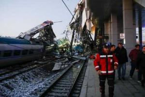 ਤੁਰਕੀ ‘ਚ ਭਿਆਨਕ ਰੇਲ ਹਾਦਸਾ
