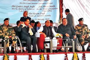 ਰਾਜਨਾਥ ਅਟਾਰੀ ਪੁੱਜੇ, ਬੀਐਸਐਫ ਦੇ ਰਿਹਾਇਸ਼ੀ ਕੰਪਲੈਕਸ ਦਾ ਉਦਘਾਟਨ