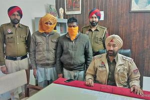 ਆਦਰਸ਼ ਸਕੂਲ ਦੇ ਮਿੱਡ ਡੇ ਮੀਲ ਦੇ ਕਣਕ ਤੇ ਚੌਲ ਵੇਚਣ ਜਾਂਦੇ ਪੁਲਿਸ ਅੜਿੱਕੇ