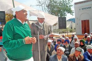 ਪੁਲਵਾਮਾ ਹਮਲੇ ਦੇ ਸ਼ਹੀਦਾਂ ਨੂੰ ਦਿੱਤੀਆਂ ਸ਼ਰਧਾਂਜਲੀਆਂ