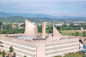 ਚੌਟਾਲਾ ਨੇ ਆਪਣੇ ਅਸਤੀਫ਼ੇ ‘ਚ ਖੁਦ ਨੂੰ ਦਿੱਤਾ ‘ਅਭੈ-ਦਾਨ’