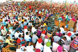 ਨਾਮ ਚਰਚਾਵਾਂ ‘ਚ ਪੁੱਜੇ ਲੱਖਾਂ ਸ਼ਰਧਾਲੂ
