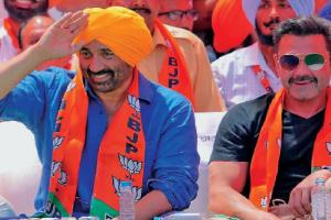 ਸਿਆਸਤ ਦਾ ਮੁੱਦਿਆਂ ਤੋਂ ਹਟ ਸਿਰਫ਼ ਭਾਵਨਾਵਾਂ ਨਾਲ ਜੁੜਨਾ ਖ਼ਤਰਨਾਕ