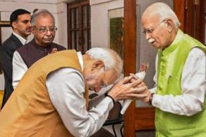 ਜਿੱਤ ਤੋਂ ਬਾਅਦ ਅਡਵਾਨੀ ਨੂੰ ਮਿਲੇ ਮੋਦੀ