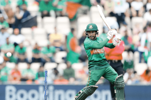 ਸ਼ਾਕਿਬ-ਮੁਸ਼ਫਿਕੁਰ ਦੇ ਅਰਧ ਸੈਂਕੜੇ, ਬੰਗਲਾਦੇਸ਼ ਨੇ ਬਣਾਈਆਂ 262 ਦੌੜਾਂ