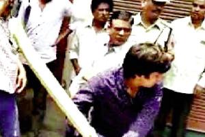 ਭਾਜਪਾ ਆਗੂ ਕੈਲਾਸ਼ ਵਿਜੈਵਰਗੀਯ ਦਾ ਪੁੱਤਰ ਗ੍ਰਿਫ਼ਤਾਰ