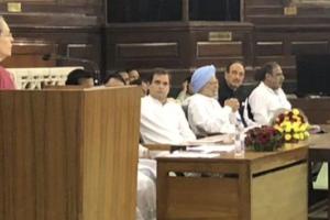 ਸੋਨੀਆ ਗਾਂਧੀ ਨੂੰ ਕਾਂਗਰਸ ਸੰਸਦੀ ਦਲ ਦਾ ਨੇਤਾ ਚੁਣਿਆ