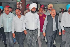 ਮਾਣਹਾਨੀ ਕੇਸ: ਕੈਬਨਿਟ ਮੰਤਰੀ ਬ੍ਰਹਮ ਮਹਿੰਦਰਾ ਨੇ ਅਦਾਲਤ ‘ਚ ਕਰਵਾਏ ਬਿਆਨ ਦਰਜ