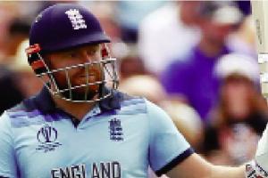 ਬੇਅਰਸਟੋ ਦਾ ਸੈਂਕੜਾ, ਇੰਗਲੈਂਡ ਦੀਆਂ 305 ਦੌੜਾਂ