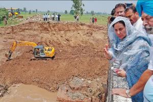 ਘੱਗਰ ਦੇ ਸਥਾਈ ਹੱਲ ਲਈ ਪਾਰਲੀਮੈਂਟ ‘ਚ ਉਠਾਵਾਂਗੀ ਮੁੱਦਾ: ਪਰਨੀਤ ਕੌਰ