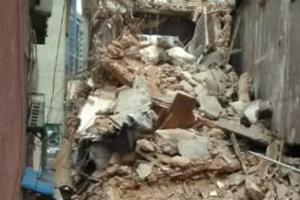 ਮੁੰਬਈ ‘ਚ 4 ਮੰਜਿਲਾ ਇਮਾਰਤ ਡਿੱਗੀ, ਬਚਾਅ ਕਾਰਜ਼ ਜਾਰੀ