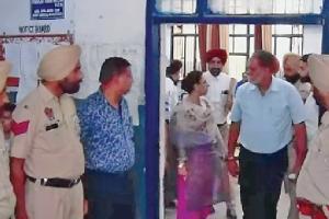 ਨਗਰ ਨਿਗਮ ਦੇ 9 ਉੱਚ ਅਧਿਕਾਰੀਆਂ ‘ਤੇ ਮੁਕੱਦਮਾ ਦਰਜ਼