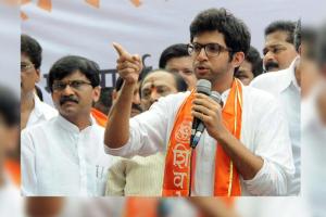 ਆਦਿੱਤਿਯ ਠਾਕਰੇ ਨੇ ਭਰਿਆ ਨਾਮਜ਼ਦਗੀ ਪੱਤਰ