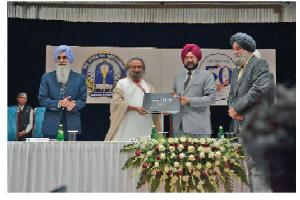 ਪੰਜਾਬ ਭਗਤੀ ਤੇ ਸ਼ਕਤੀ ਦਾ ਸੰਗਮ : ਸ਼੍ਰੀ ਸ਼੍ਰੀ ਰਵੀ ਸ਼ੰਕਰ