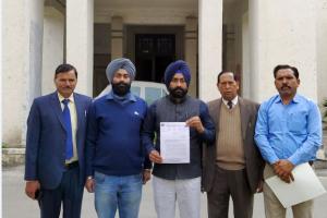 ਅਧਿਆਪਕ ਵੱਲੋਂ 13 ਸਾਲਾਂ ਤੋਂ ਪੜ੍ਹਾਇਆ ਜਾ ਰਿਹਾ ਵਿਸ਼ਾ ਲਿਆ ਵਾਪਿਸ