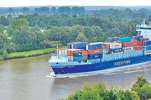 ਦੇਸ਼ ਵਿੱਚ ਪਹਿਲੀ ਵਾਰ ਵਾਰਾਣਸੀ ਤੋਂ ਸਮੁੰਦਰੀ ਰਸਤੇ ਦੁਬਈ ਭੇਜੀਆਂ ਗਈਆਂ ਤਾਜ਼ੀਆਂ ਸਬਜ਼ੀਆਂ