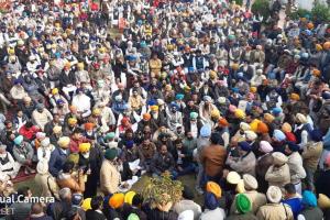 Dhindsa ਦੀ ਰਿਹਾਇਸ਼ ‘ਤੇ ਜੁੜੇ ਵੱਡੀ ਗਿਣਤੀ ਸਮਰਥਕ