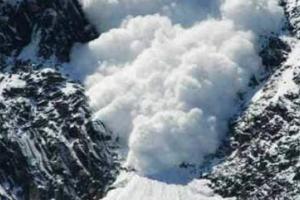 ਕਸ਼ਮੀਰ ‘ਚ ਬਰਫ ਖਿਸਕਣ ਨਾਲ ਪੰਜ ਮੌਤਾਂ